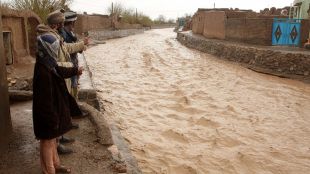 Наводнения отнеха живота на стотици души в Афганистан