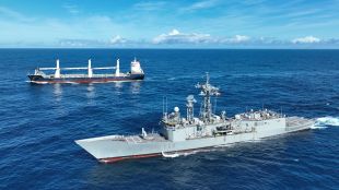Военноморските сили на ЕС освободиха кораб от пирати край Сомалия