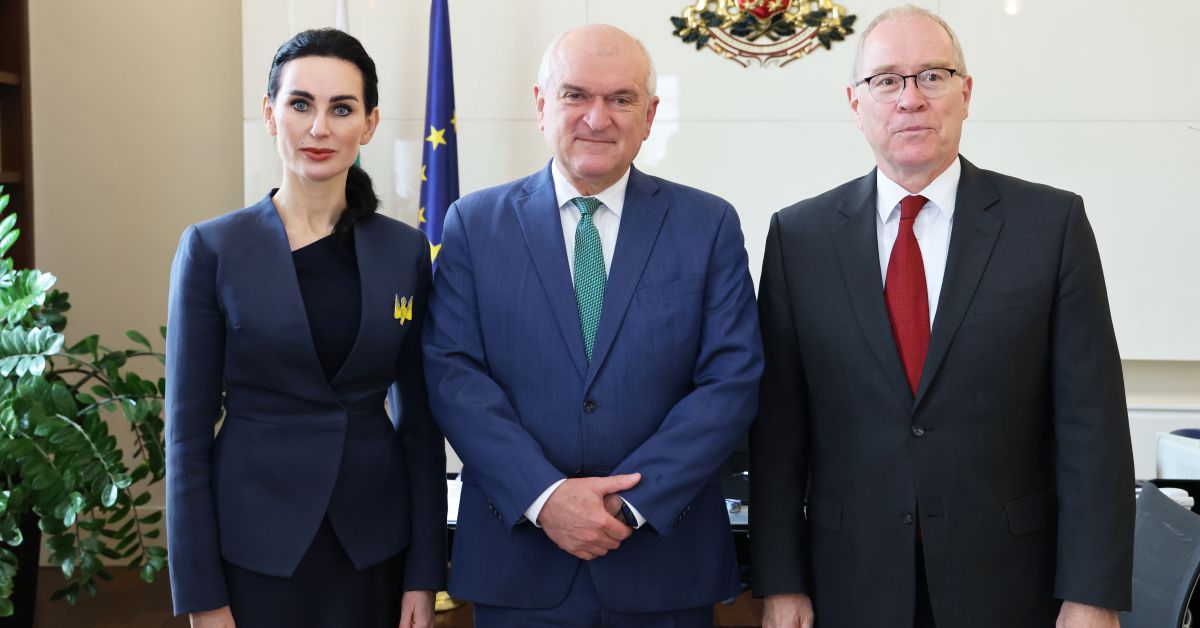 България подкрепя инициативата на Швейцария и Украйна за свикване на