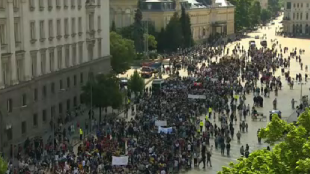 Започна тържественото шествие в София по случай 24 май