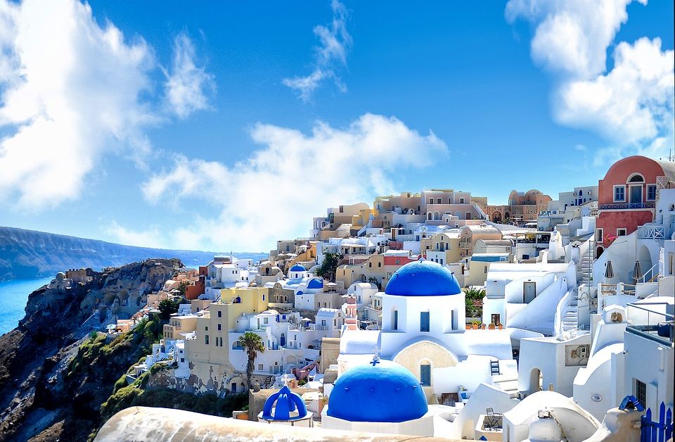 Гърция официално откри летния си туристически сезон.Мнозина българи вече се