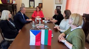 За лятото Чехия разкрива консулски отдел в Бургас