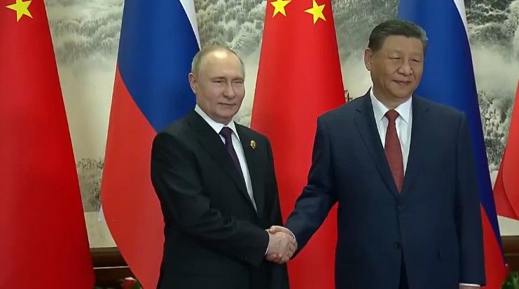 Властите на Китай и Русия ще работят заедно за постигане
