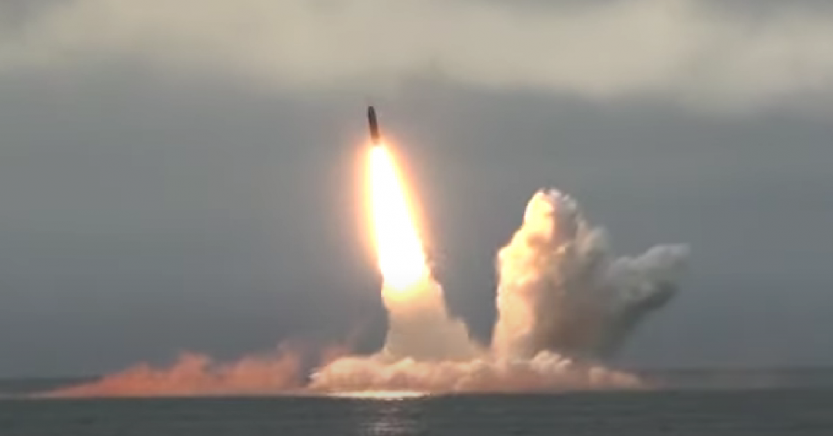 Междуконтиненталната балистична ракета (МБР) с морско базиране Булава, разработена от