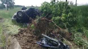 Тежка катастрофа на магистрала Тракия Кола излетя от аутобана и