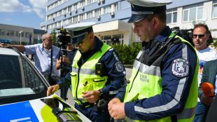 МВР осъществи 12 годишната идея за ПОС устройство в автомобилитеПътната полиция