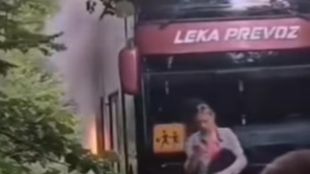Автобус с деца се запали в Сърбия
