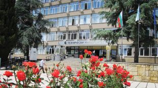 Техническият университет във Варна запазва таксите за обучение на студенти