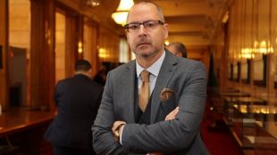 Димитър Николов от ГЕРБ -СДС отново е рекордьор по преференции в Търновско при близо 50 % обработени протоколи 