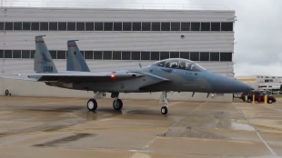 Defense Express: САЩ получиха първия боен супермощен F-15EX, който Boeing е готов да продаде (ВИДЕО)