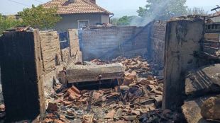 Нов пожар лумна в ранния следобед в Пазарджишко Две необитаеми
