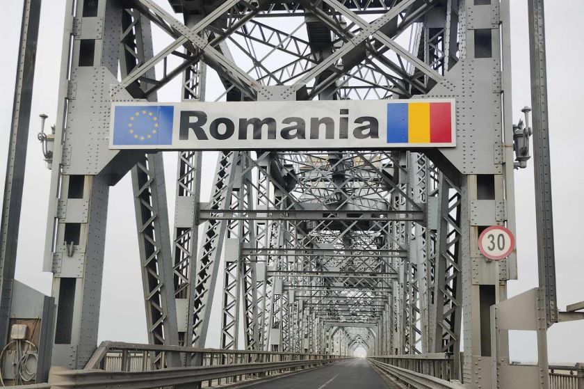 По решение на българските администратори на Дунав мост при Гюргево-Русе