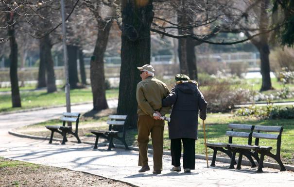 52 хил. пенсионери взеха по 54 лв. повече