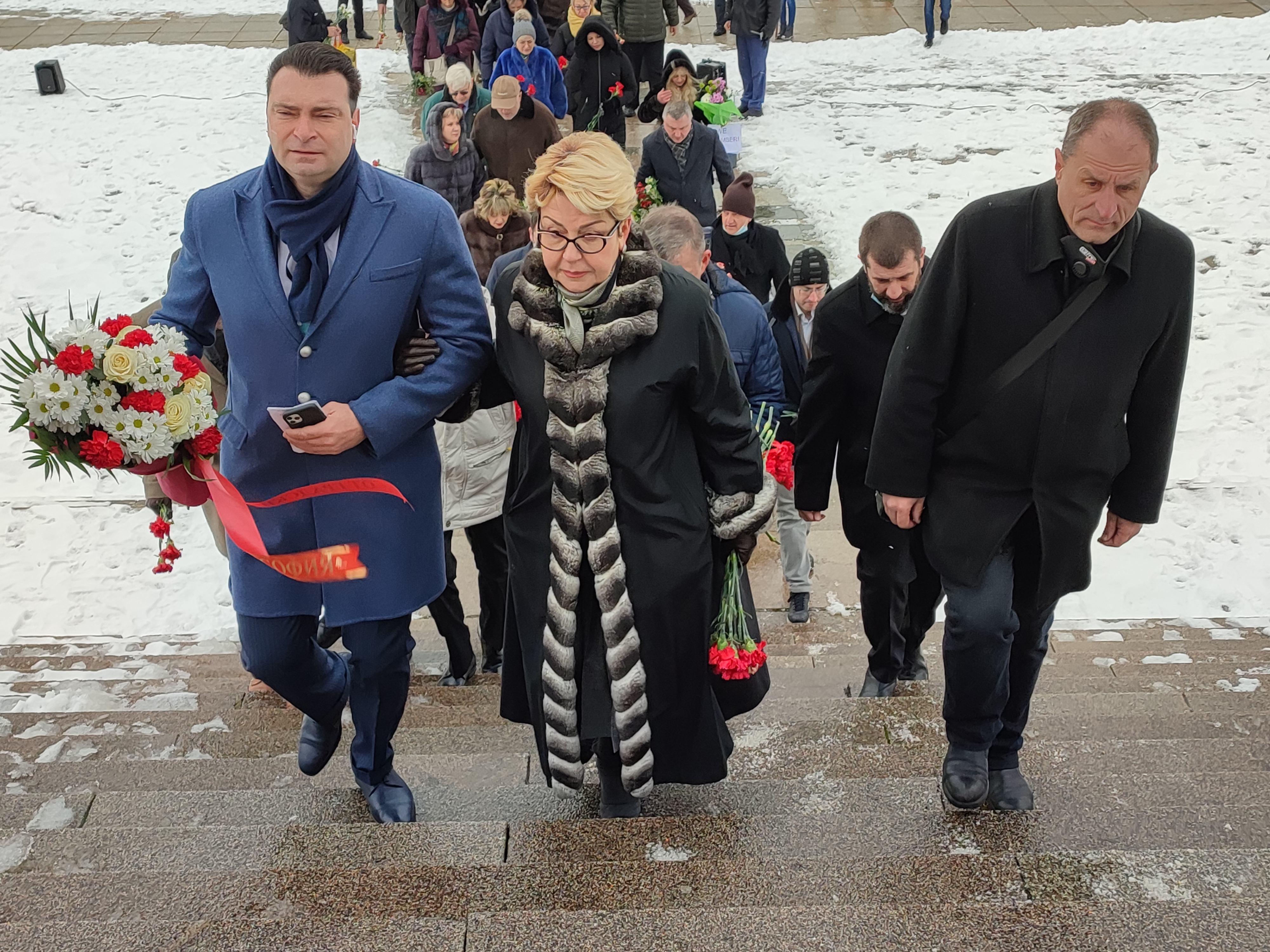 Вижте отбелязването на Международния ден в памет на жертвите на Холокоста (СНИМКИ)