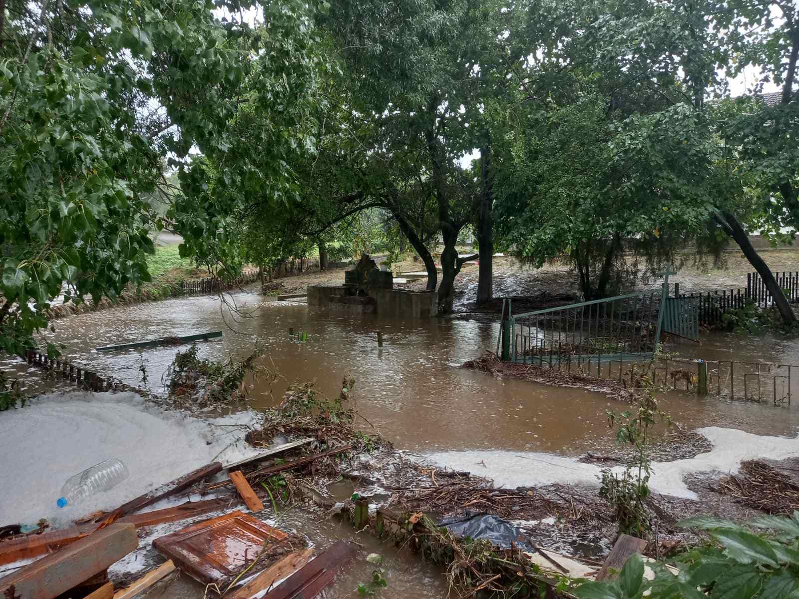 Община Царево: Мостът в село Варвара е почистен след наводнението