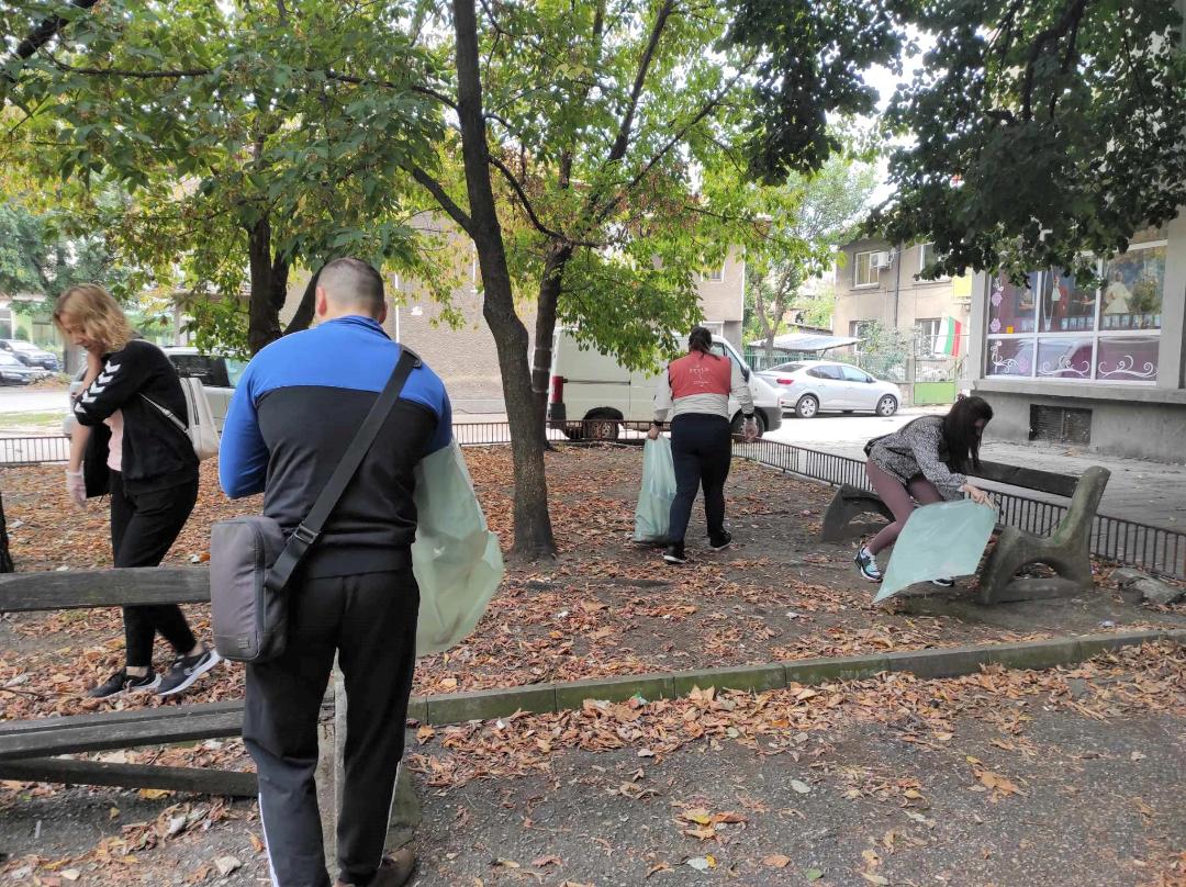 Видински общинари и доброволци се включиха в кампанията “Да изчистим България заедно“