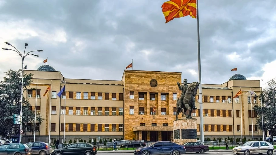 Албанец президент в Скопие? Не сега