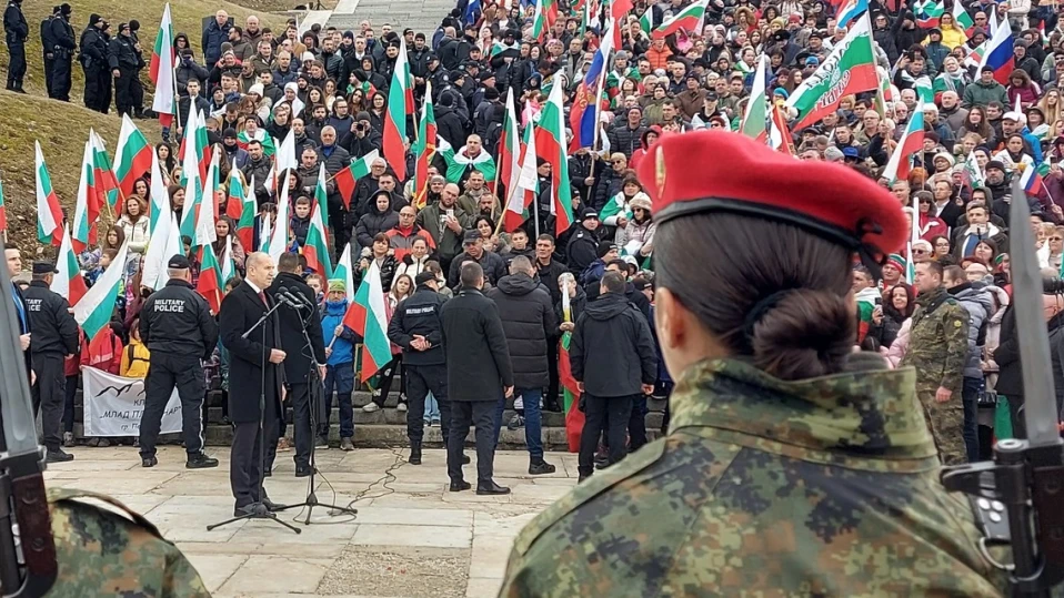 Радев: Проповедниците на нихилизма и разделението отстъпиха пред силата на Трети март