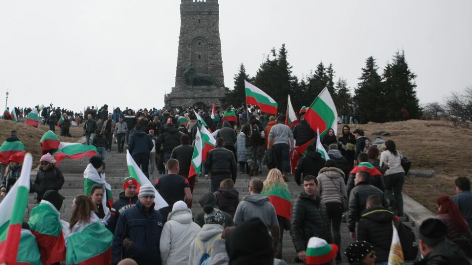 Влезте в час, господа политици!