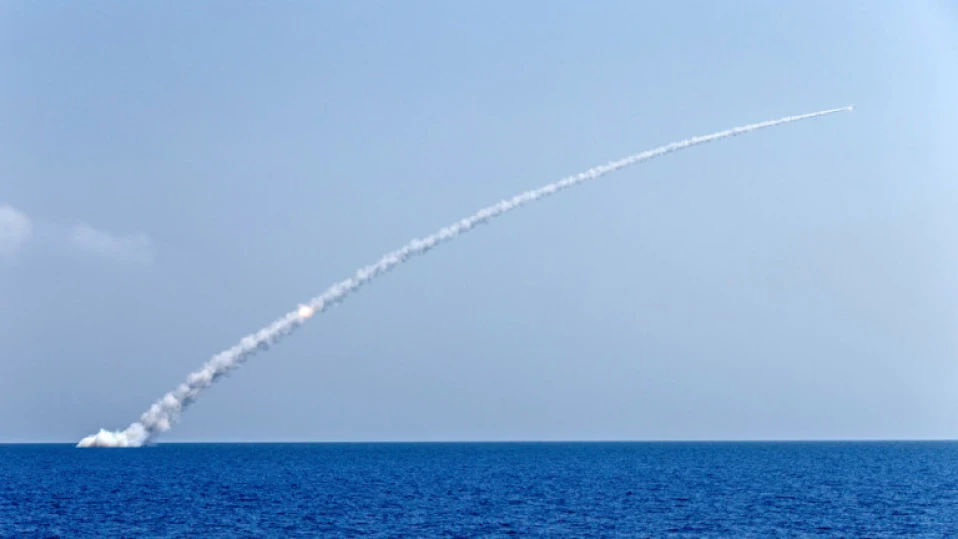 Русия изстрелва ракети "Калибър" от Азовско море