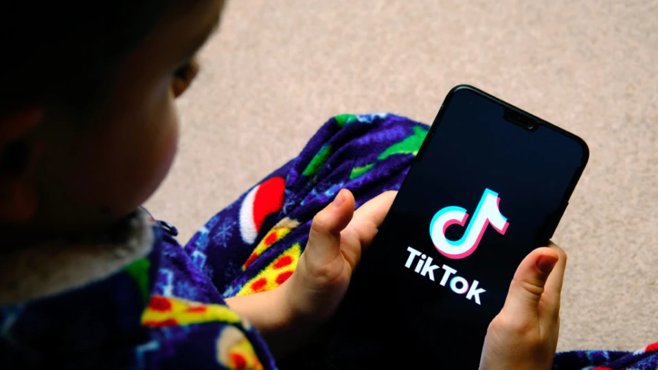 TikTok е по-опасен от война и ковид-пандемия, той е заплаха за националната сигурност