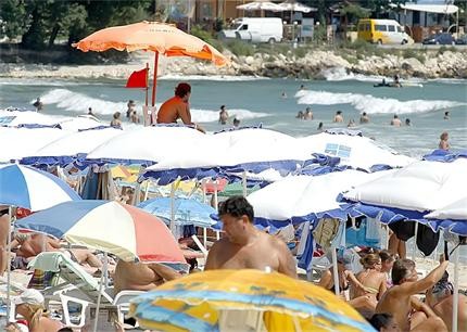Румънци ще празнуват Великден в морските ни курорти
