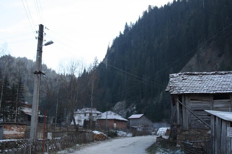 Село си търси лекар с обяви във Фейсбук