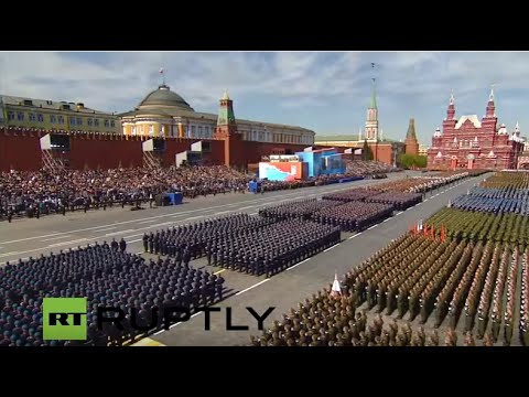 Военният парад в Москва за Деня на победата - пълен запис