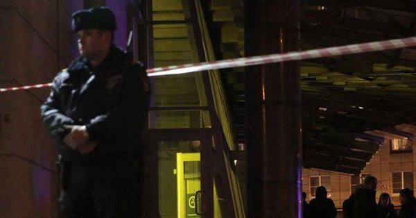 13 са ранените при снощния взрив в супермаркет в Санкт Петербург