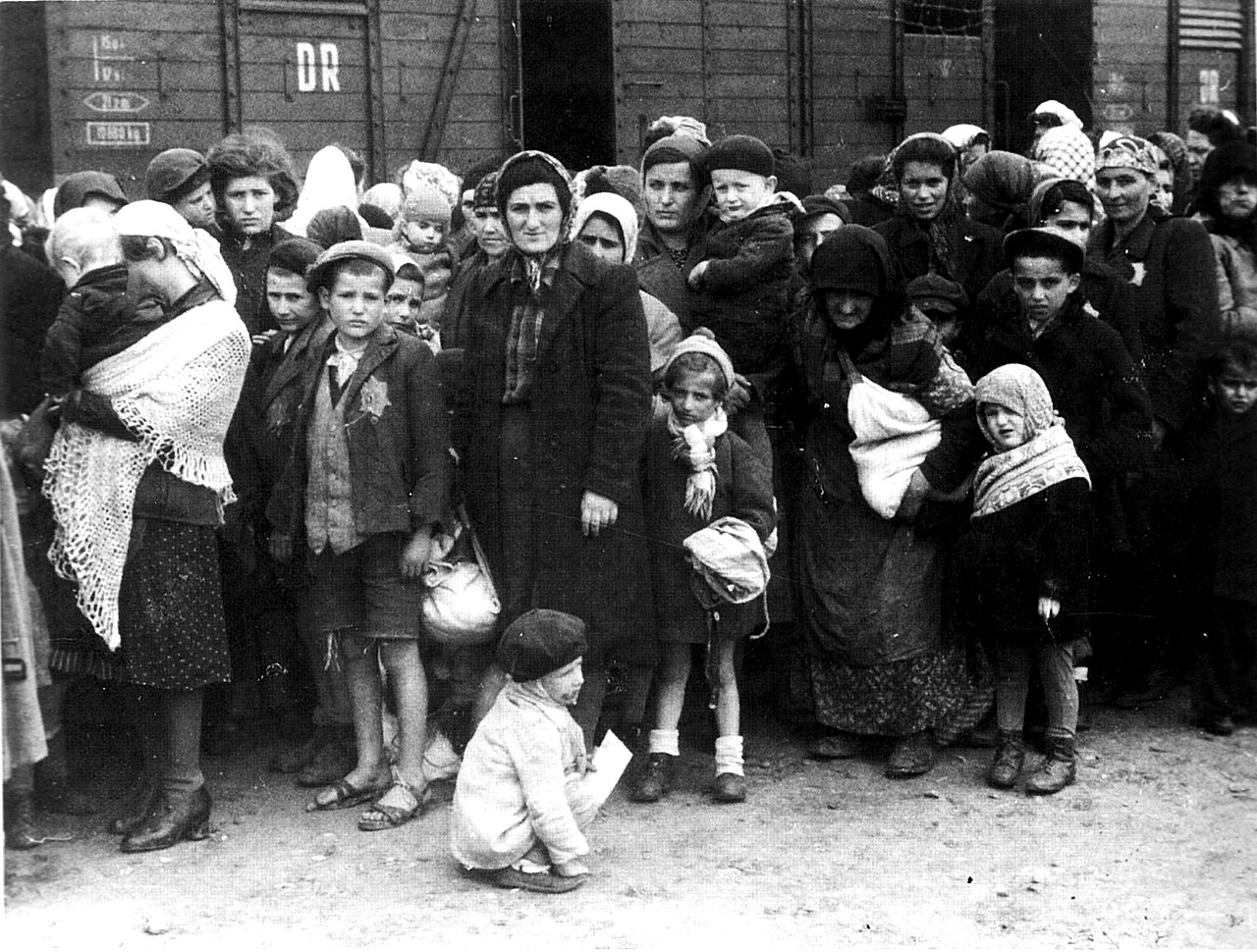 Тома Белев се изгаври с еврейския народ