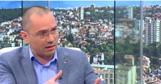 Джамбазки: Заменихме парада на Гергьовден с гей парад