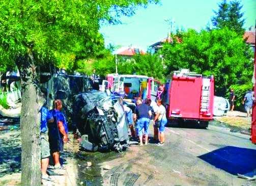 Жената, блъсната от камиона в Айтос, родила три дни преди катастрофата