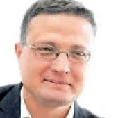Николай Николов, доктор по право
