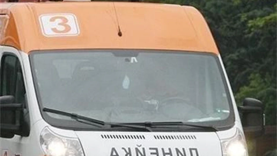 Простреляха 45-годишен в главата, лекарите в Бургас се борят за живота му