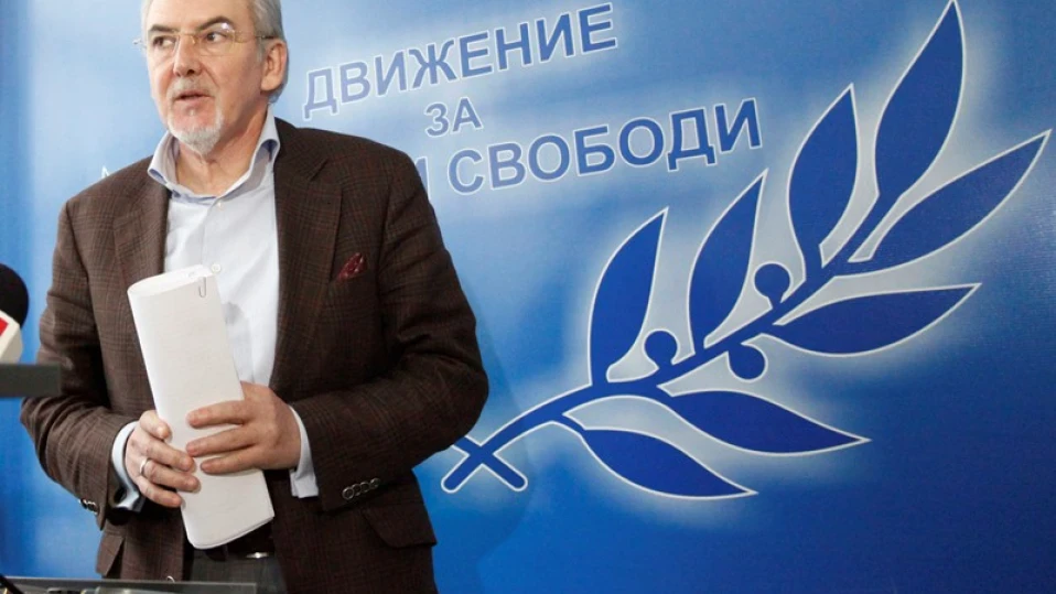 ДПС плаши с вот на недоверие, ако не получи оставка на Москов (ОБЗОР)