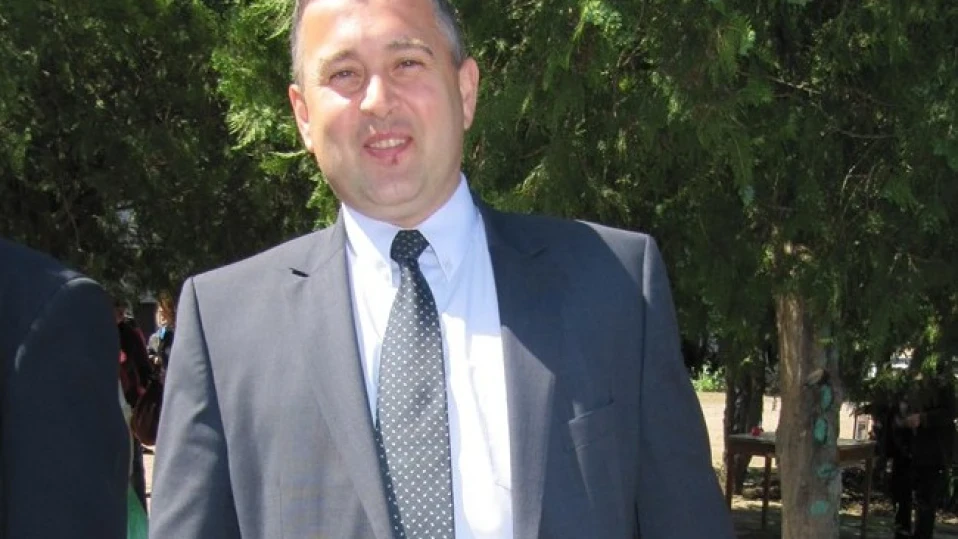 Кмет пое бързия кредит на бедна жена