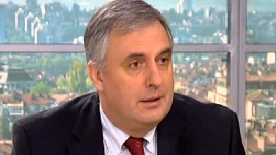 Калфин: Без масови съкращения заради пенсионната реформа