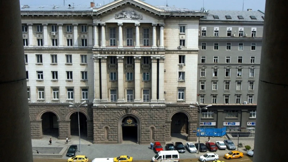 Борисов реже човека на ВМРО от шефския пост в ДАБЧ