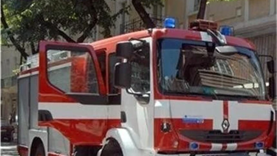 Запалиха 4 камиона и 3 багера в Стара Загора