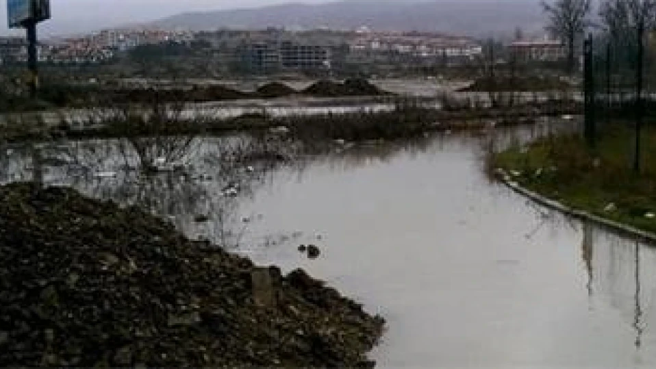 Пътят Слънчев бряг - Варна под вода, залети са хотели