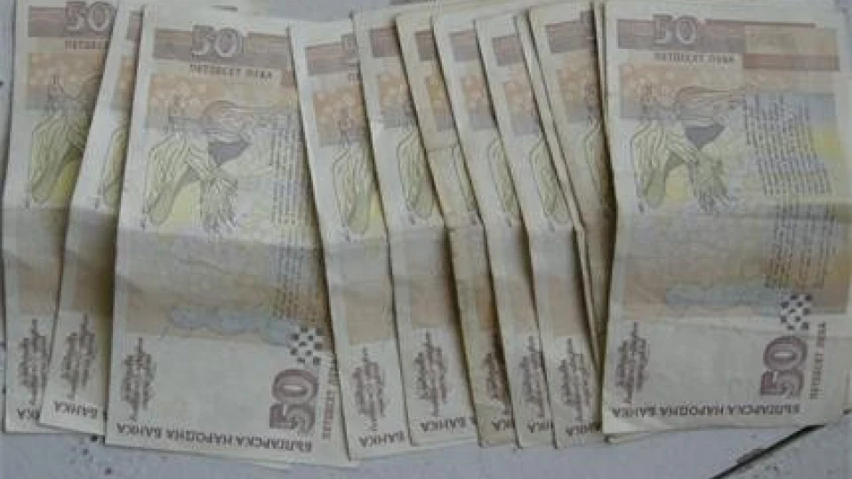 Апаши продават джипове на автоморги за 1000 лева