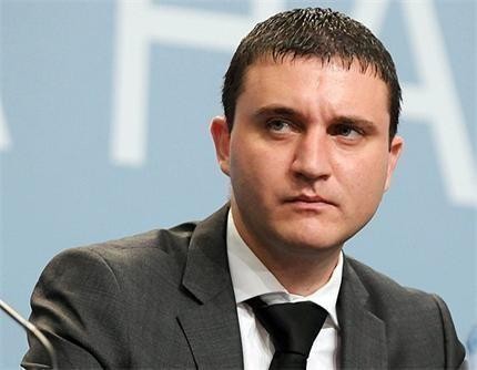 Горанов: Подготвихме закон за КТБ, който бе подписан от всички партии