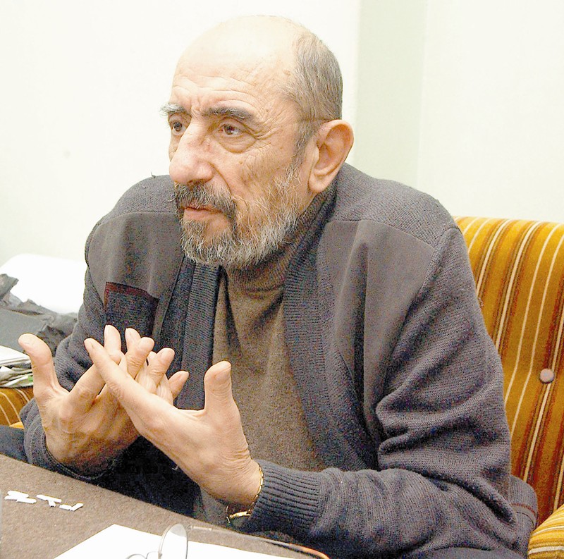 „Крикор Азарян“ става името на зала 2 на НДК