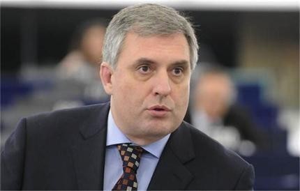Калфин: Подавам оставка, ако АБВ оттегли подкрепата си за правителството