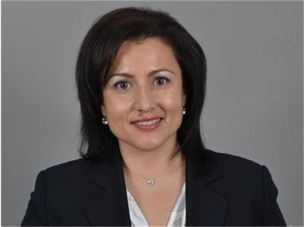 Министър Танева призова общините за спешно отдаване на пасища и мери за индивидуално ползване