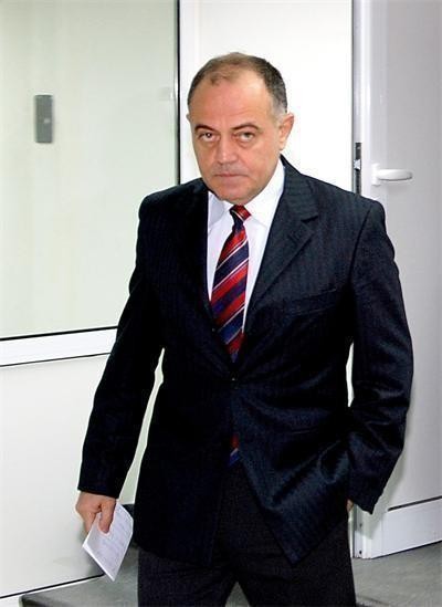 Ген. Атанасов: Бъчварова реагира адекватно на случилото се в TV7