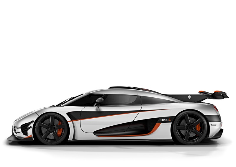 KOENIGSEGG ONE:1 е най-бързият спринтьор