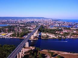Заведения пак искат по-ниски тротоарни такси