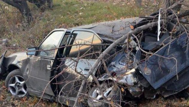 Тежка катастрофа край Сапарева баня, младеж е в критично състояние