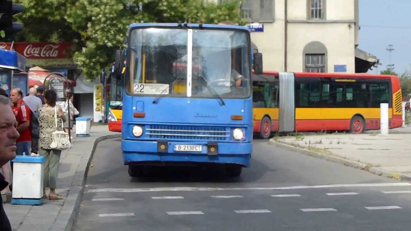Незрящи негодуват от варненските автобуси